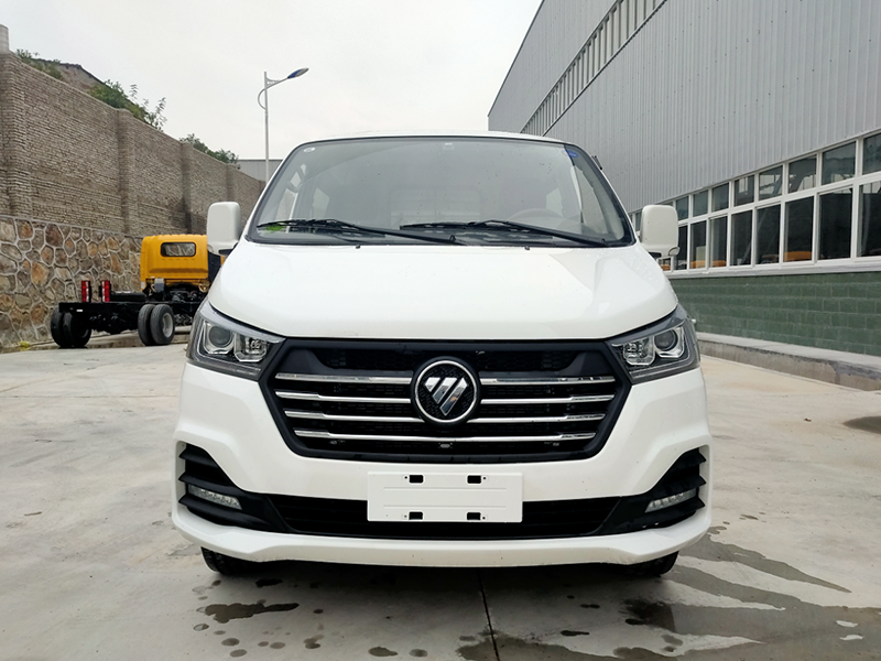 福田G5(2.0)殯儀車 - 白色